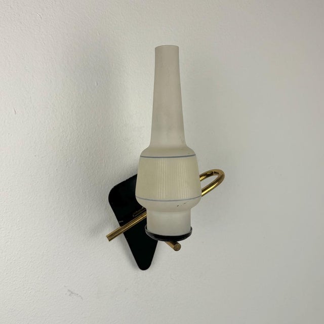 Mid-Century Modern Small Mid-Century Modern Italian Wall Lamp from Stilnovo, 1950s For Sale - Image 3 of 7