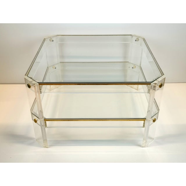 1970s Mid-Century Modern Octagonal Acrylic Glass and Brass Coffee Table in the style of David Lange, 1970s For Sale - Image 5 of 10