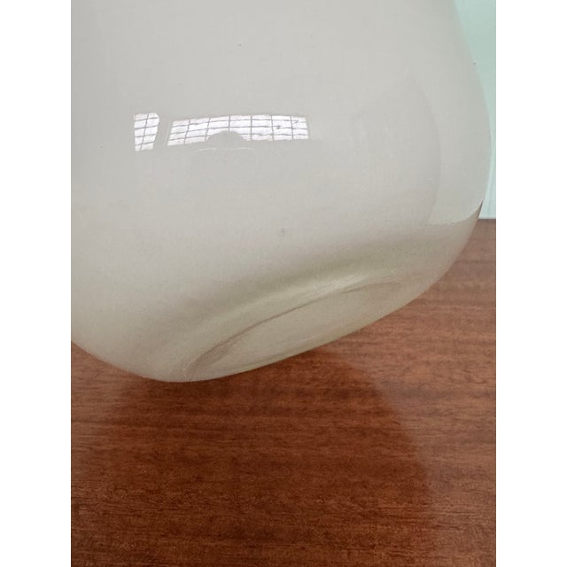 Italian Handkerchief Vase in Opaline White Murano Glass, 1970s For Sale - Image 9 of 16