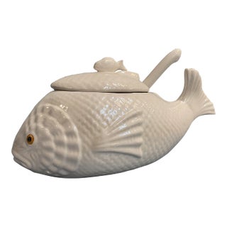 Vintage Figural Fish Tureen With Lid & Ladle – White Ceramic Coastal Nautical Serveware For Sale
