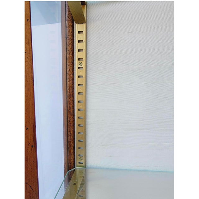 Beacon Hill Limited Edition Mid-Century Neoclassical Style Carved Fruitwood Vitrine Cabinet by Beacon Hill For Sale - Image 4 of 5