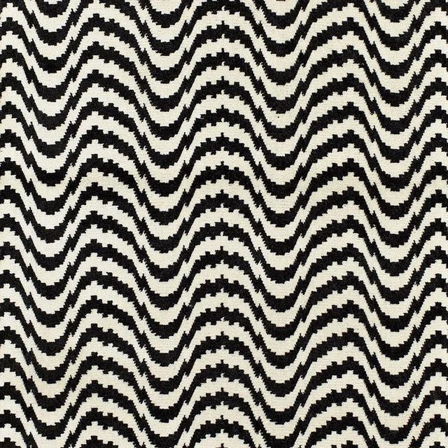 Abstract Sample - Schumacher Zorio Velvet Fabric in Ebony For Sale - Image 3 of 3