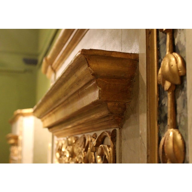 Italian Neoclassical Faux Marble Lacquer and Giltwood Open Shelves Cabinets, Set of 2 For Sale - Image 5 of 18