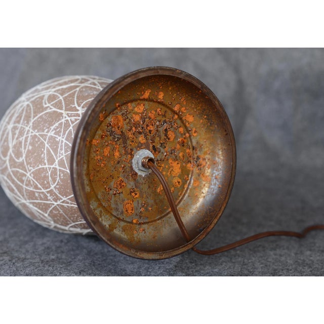 Brown 1950s Mid-Century Modern Ceramic Table Lamp With Abstract Squiggles and Splatter Pattern For Sale - Image 8 of 9