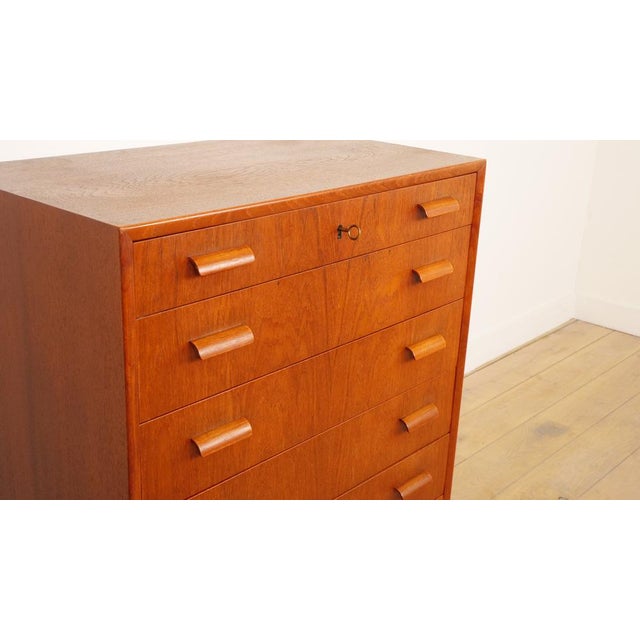 Vintage Chest of Drawers in Teak, 1950s For Sale - Image 6 of 13