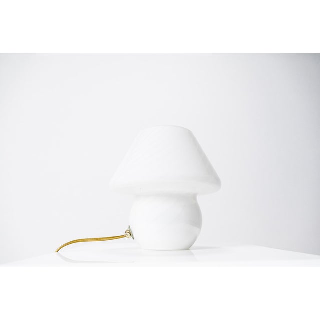 AVMazzega Vintage Mushroom Table Lamps by Venini for Mazzega, Italy, 1960s, Set of 2 For Sale - Image 4 of 11