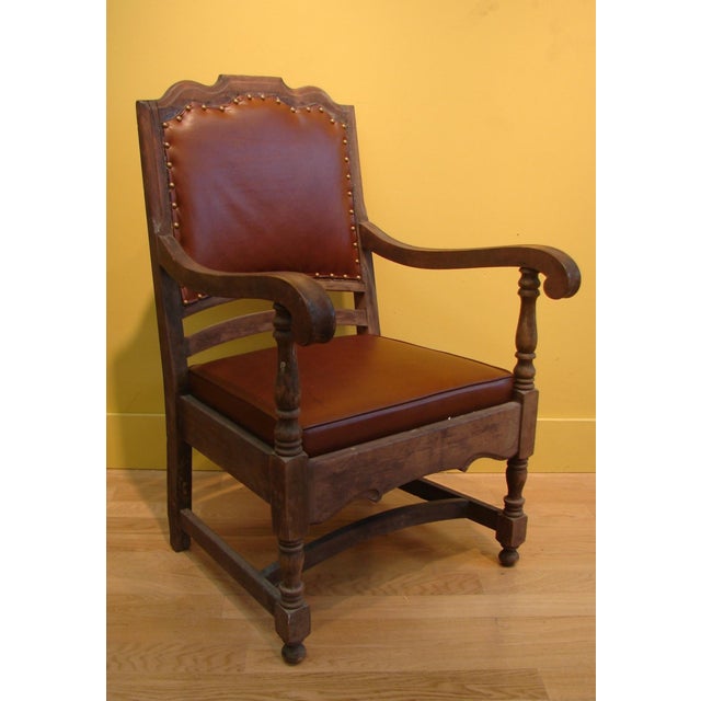 A 19th-Century Carved Oak Diego Armchair With Brown Leather Upholstery For Sale In New York - Image 6 of 6