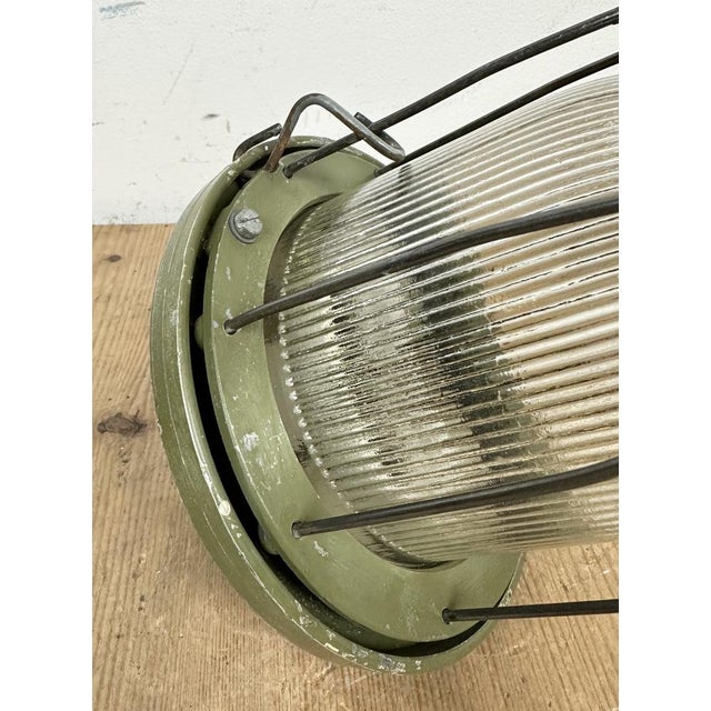 Green Industrial Bunker Light from Polam Gdansk, 1970s For Sale - Image 13 of 16