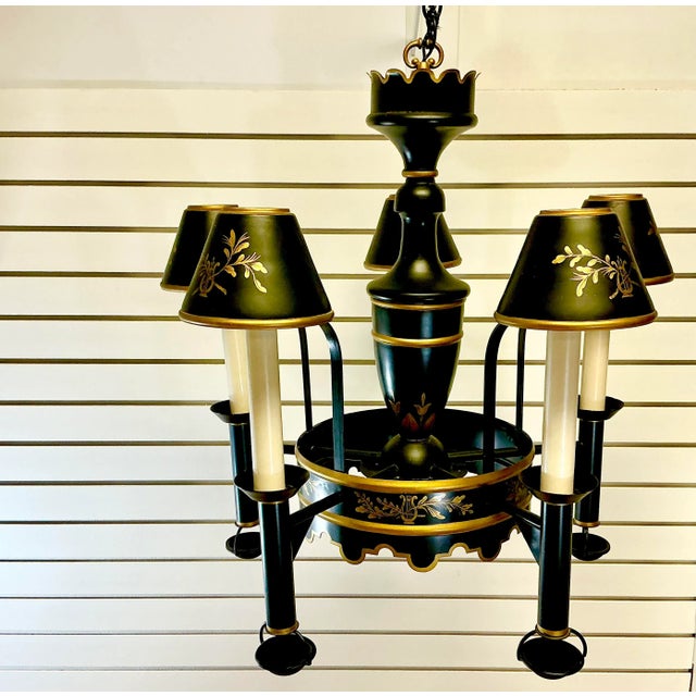 French 1970s Vintage Fredrick Cooper Italian Neoclassical French Empire Tole Chandelier, Hand Painted. For Sale - Image 3 of 15