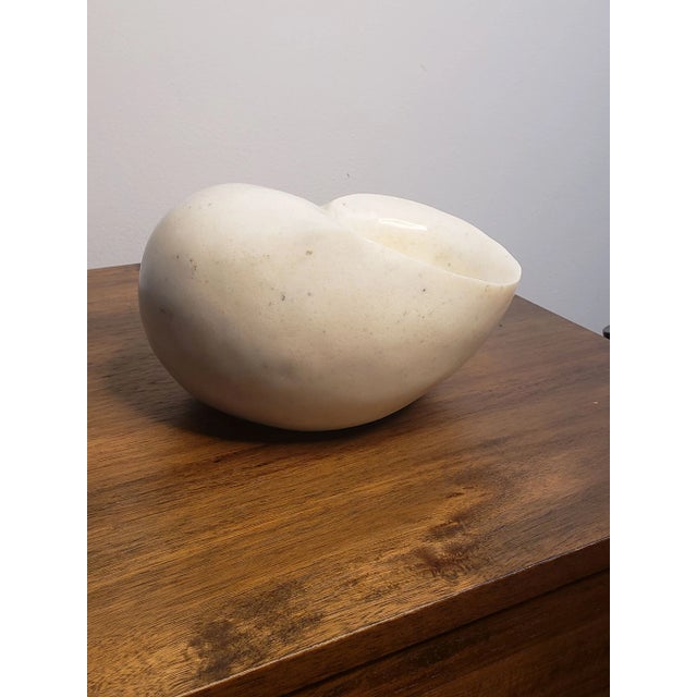 Ivory Vintage 80's Modernist Design Decorative Biomorphic Nautilus Bowl. Signed For Sale - Image 8 of 12