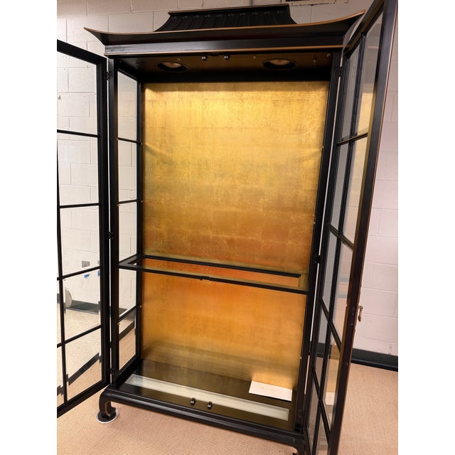 Black Ultra Rare 1960’s Pagoda Top Chinoiserie Cases by Union National, A Pair For Sale - Image 8 of 12