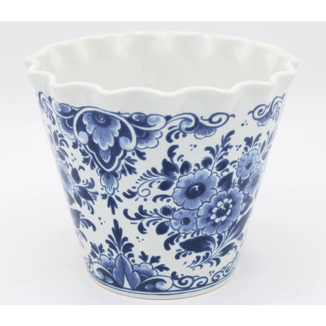 A lovely vintage Dutch Delft Planter with floral motifs and a charming scalloped rim, made in Holland, circa 1970. You...