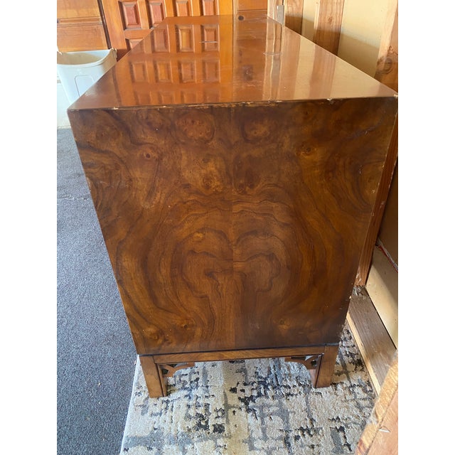 1960s Vintage Drexel Heritage Dynasty Buffet Walnut Burl Sideboard For Sale - Image 9 of 12