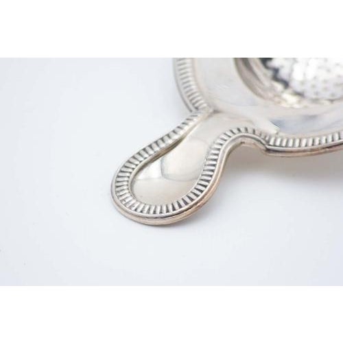 Silver Tea Strainer with Relief on the Edges For Sale - Image 3 of 4