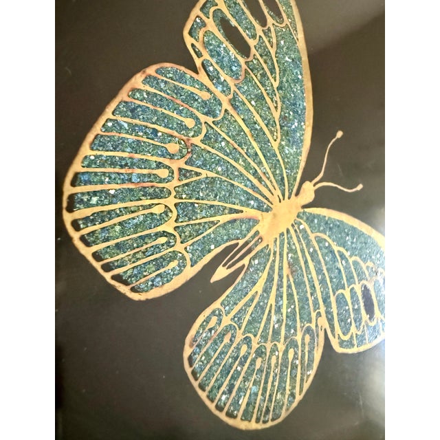 Mid-Century Modern Classic Vintage Mid-Century Modern Couroc of Monterey, Ca Round Tray With a Duo Butterfly Design Hand Inlaid With Multicolored Stones & Brass For Sale - Image 3 of 10