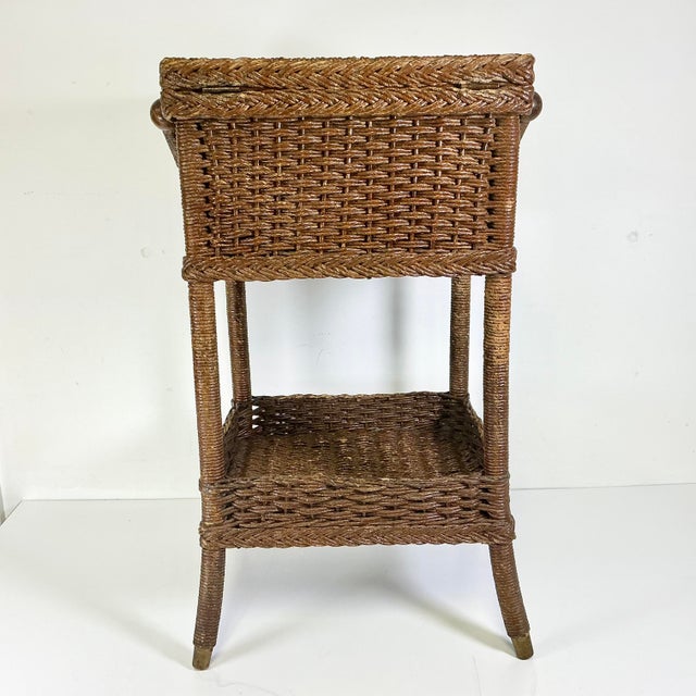 1920s Antique Boho Chic Americana Coastal Heywood-Wakefield Wicker Drinks Table. For Sale - Image 10 of 15