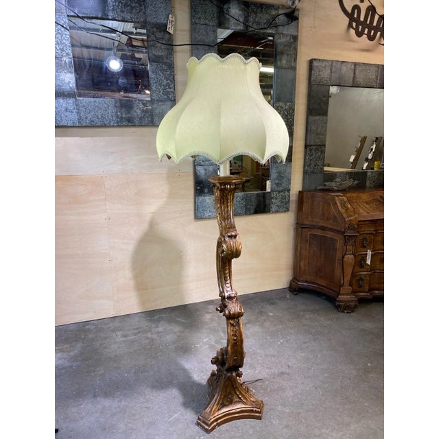 Italian 1960s Italian Resin Light Fixture – Gold Gilt Finish For Sale - Image 3 of 11