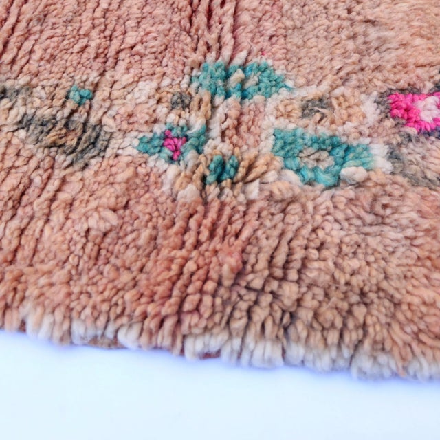 Tribal Moroccan Handwoven Tribal Rug - 4'8" X 9'3" Ft For Sale - Image 3 of 7