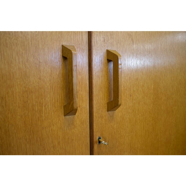 Vintage Oak Wardrobe from G-Plan, 1955 For Sale - Image 6 of 10