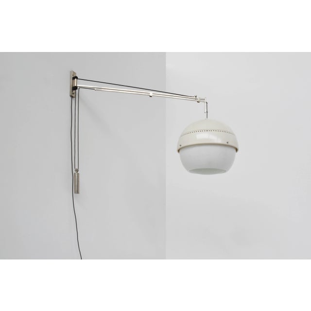 Sergio Asti Large Swivel Counterweight Wall Lamp by Sergio Asti for Arteluce, Italy, 1966 For Sale - Image 4 of 11
