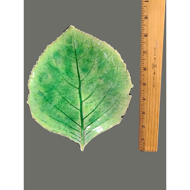 Mid-Century Modern Late 20th Century Costa-Nova Portugal Hand Painted Ceramic Set of 3 Green Leaf Dip Plates Bowls For Sale - Image 3 of 10