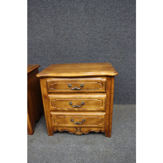 Late 20th Century Ethan Allen His and Hers Birchwood Nightstands, Pair For Sale - Image 5 of 17