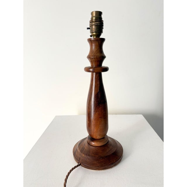 Turned Walnut Table Lamp, Britain, 1930s For Sale - Image 4 of 6