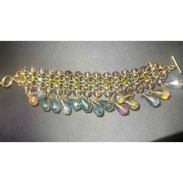 Mid-Century Modern 1960s High End Ab Teardrop Bracelet With Faceted Swavarski Crytals on Woven Polished Mesh Chain For Sale - Image 3 of 5