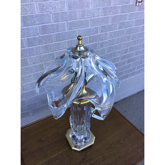 Cofrac Art Verrier Art Deco Table Lamp by Cofrac Art Verrier, Clear Crystal & Brass, France, 1970s For Sale - Image 4 of 12