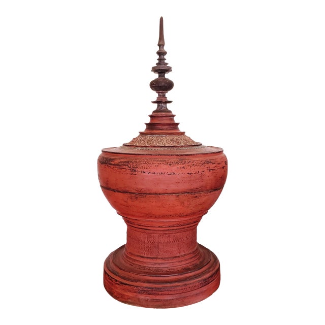 Late 19th Century Shan (Burma) Burmese Lacquer Hsun Ok (Food Offering Vessel) For Sale