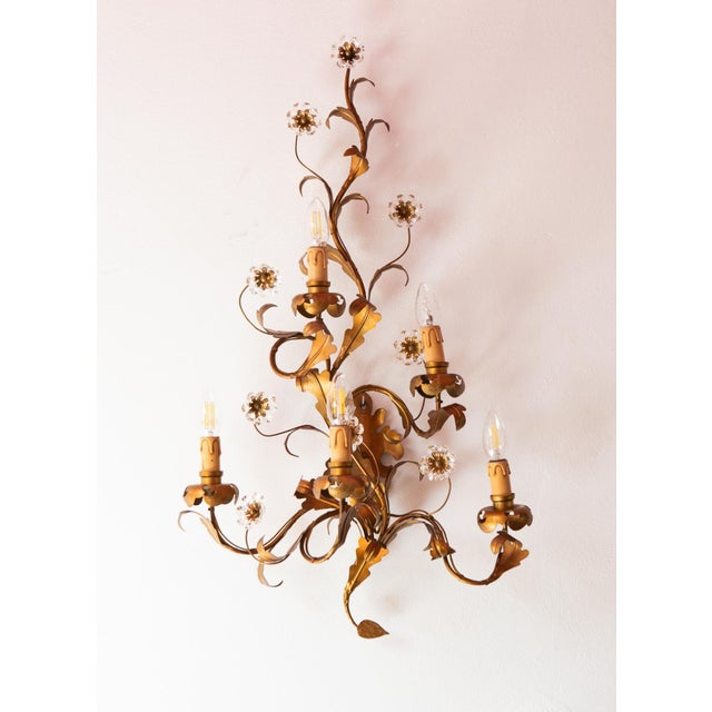 Large Italian Wall Sconce in Gilt Metal, 1970 For Sale - Image 9 of 9