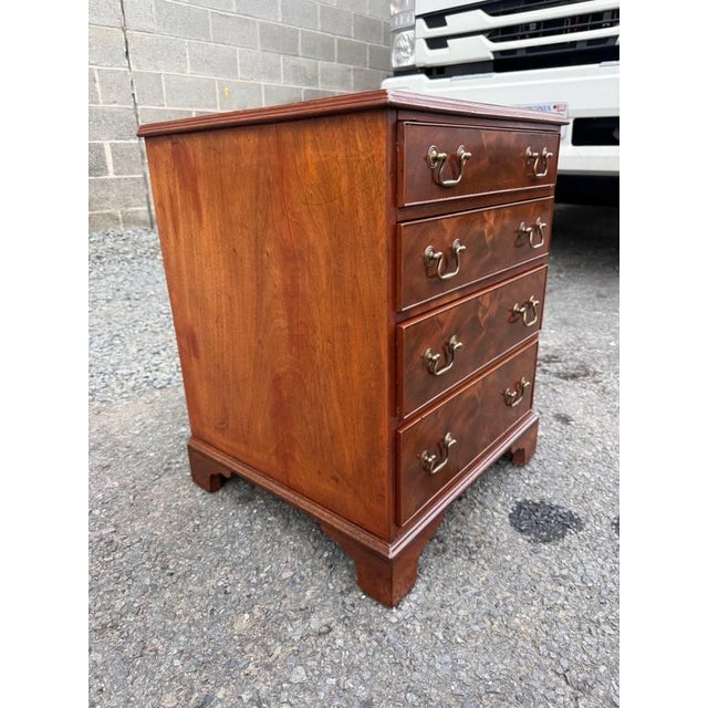 Antique Small Mahogany Chest of Drawers For Sale - Image 4 of 17