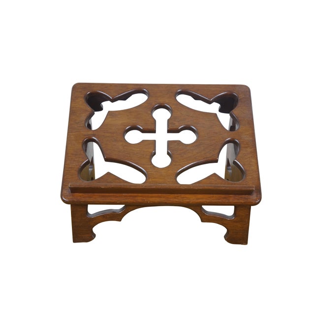 Vintage 20th century carved mahogany table top Bible / book stand / lectern - Gothic inspired styling with a reticulated...