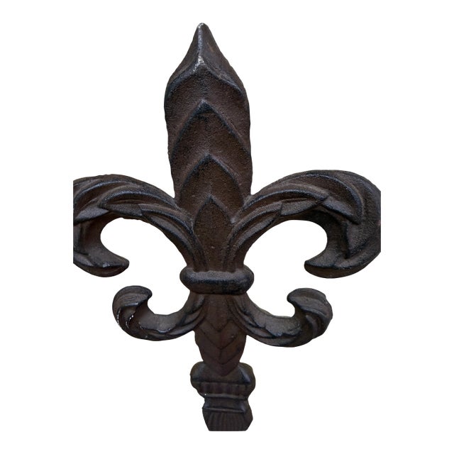 1980s Cast Iron Fleur De Lis Statue Decor For Sale