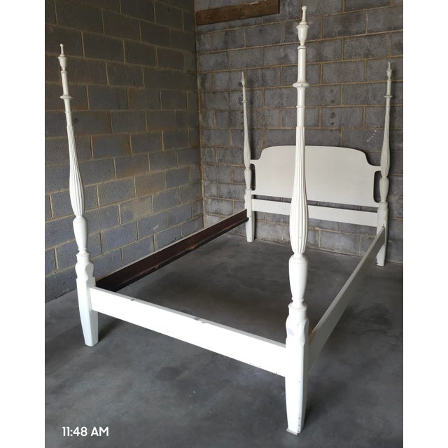 Early 20th C. Chippendale Style Mahogany Enameled Full Size Poster BedFrame For Sale - Image 4 of 8