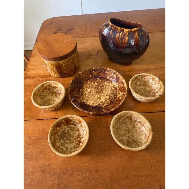 Mid 19th Century 7 Pieces of Mid 19th Century Bennington Brown/Yellow Glaze Spongeware For Sale - Image 5 of 12