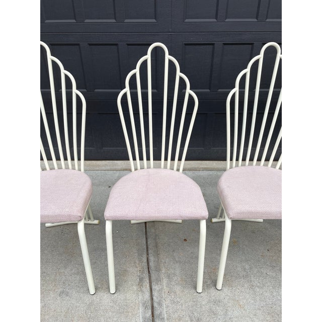 1980s Art Deco Revival Dining Chairs, Set of 5 – Skyscraper Back Design For Sale In Atlanta - Image 6 of 10