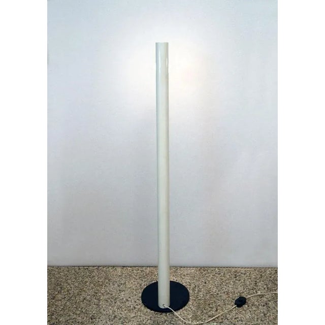 Italian Inclined Floor Lamp in Painted Metal, 1970s For Sale - Image 6 of 9