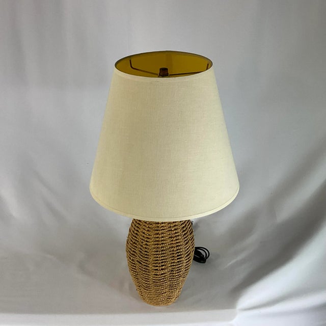1980s Vintage 1980s Natural Wicker Jute Woven Table Lamp For Sale - Image 5 of 11