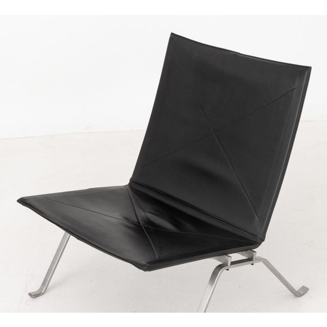 Fritz Hansen Poul Kjaerholm X Fritz Hansen "Pk22" Chairs, Pair For Sale - Image 4 of 7