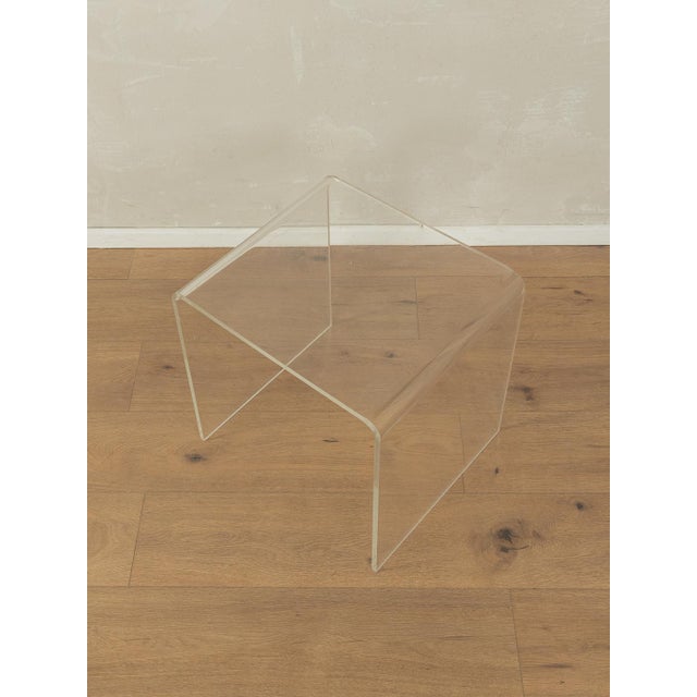 Acrylic Glass Sidetable, 1960s For Sale - Image 4 of 6