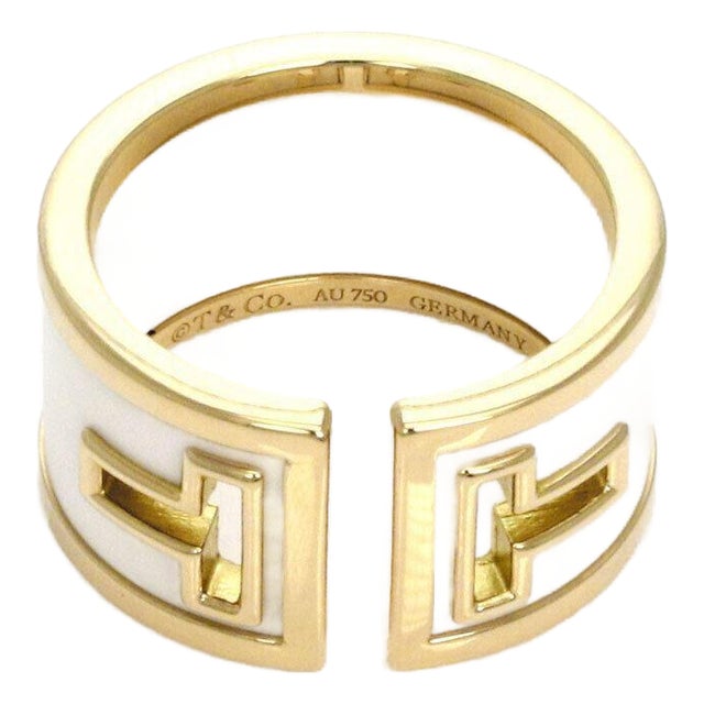 Mid 20th Century Tiffany & Co. T Cut White Ceramic 18k Yellow Gold Wide Band Ring - Size 6 For Sale