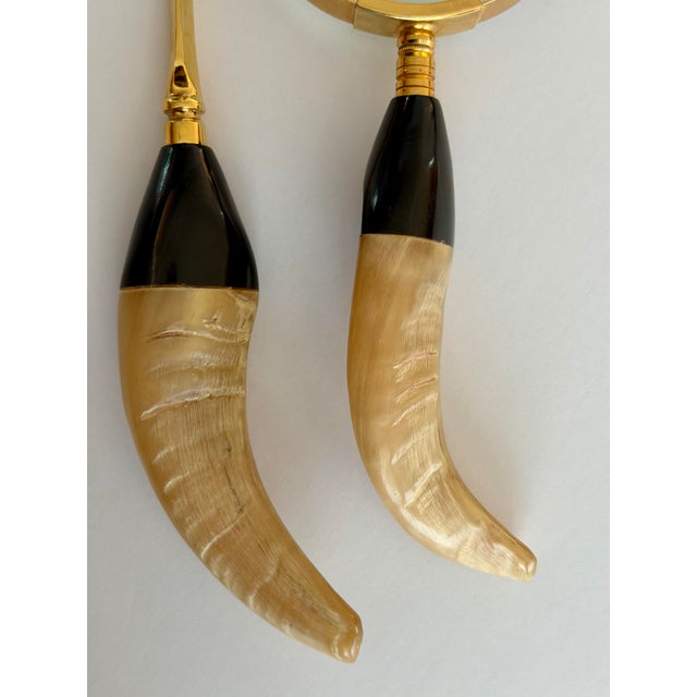 Metal 1970s Vintage Hollywood Regency Horn & Brass Magnifying Glass & Letter Opener Desk Set For Sale - Image 7 of 9