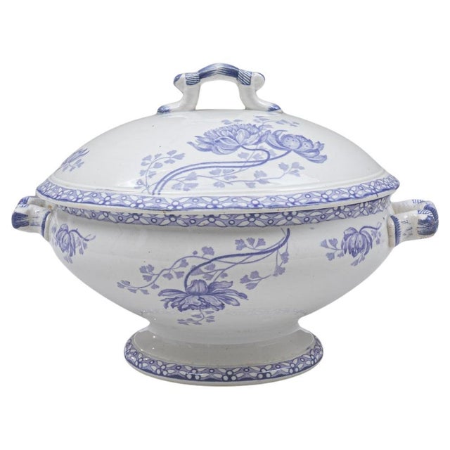 20th Century French Special Edition Porcelain Tureen With Lid For Sale - Image 15 of 18