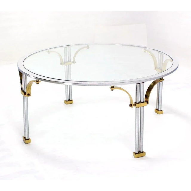 Very nice mid-century modern mixed media coffee table in excellent condition.