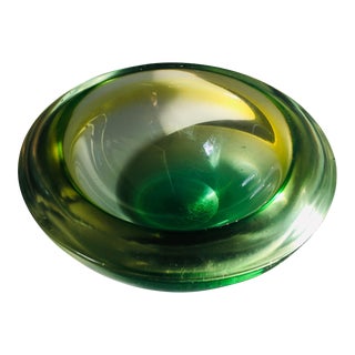 1960s Flavio Poli "Sommerso" Green Murano Glass Italian Bowl For Sale