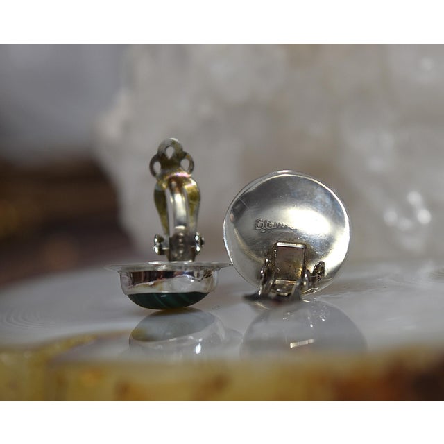 Vintage Sterling Silver Malachite Clip-on Stud Earrings, A Pair For Sale - Image 10 of 18
