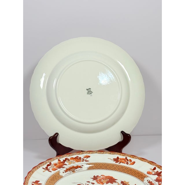 A set of 5 vintage Spode “Indian Tree” pattern 10.5” dinner plates. These plates showcase the iconic multicolor floral...