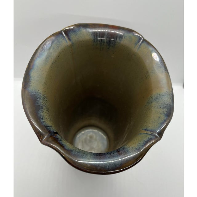 Rookwood Pottery 1932 Rookwood Coromandel Squeeze Bag Drip Vase #6314 For Sale - Image 4 of 9