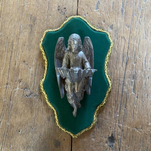 Stunning condition&nbsp; - this wonderful French holy water front has beautiful sharp detail of the angel holding a shell,...
